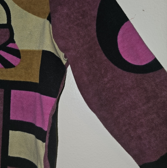 Noun Paris vintage chic print mid sleeve top - Picture 2 of 4